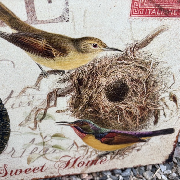 Cute Home Wall Clock with Bird Design. Home Sweet Home.  Bird.  Birds Nest - Picture 7 of 10